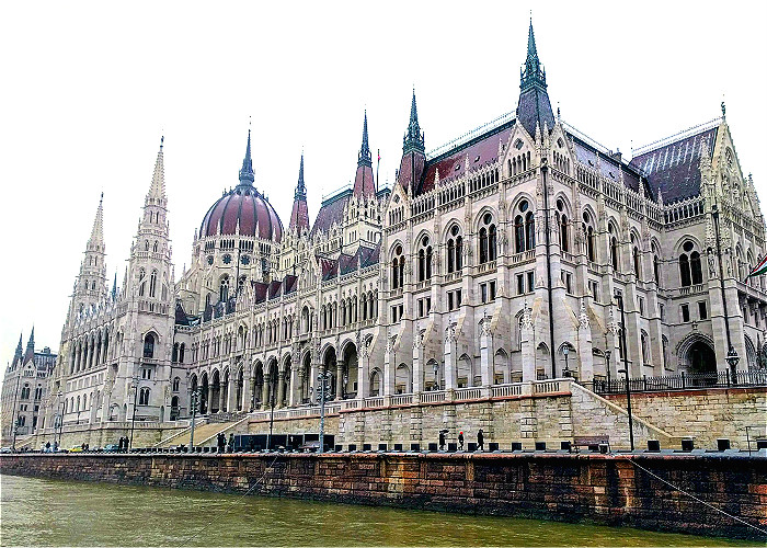 JOUR 15:  BUDAPEST 